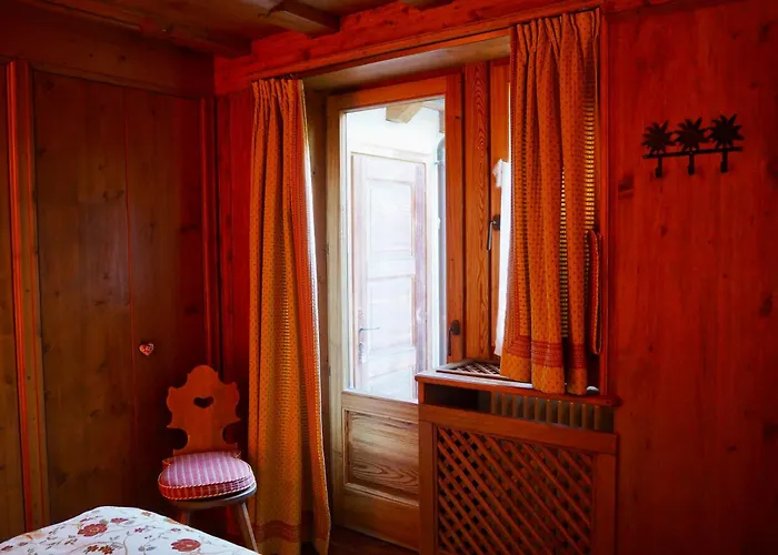 Cozy Nest Apartment Courmayeur