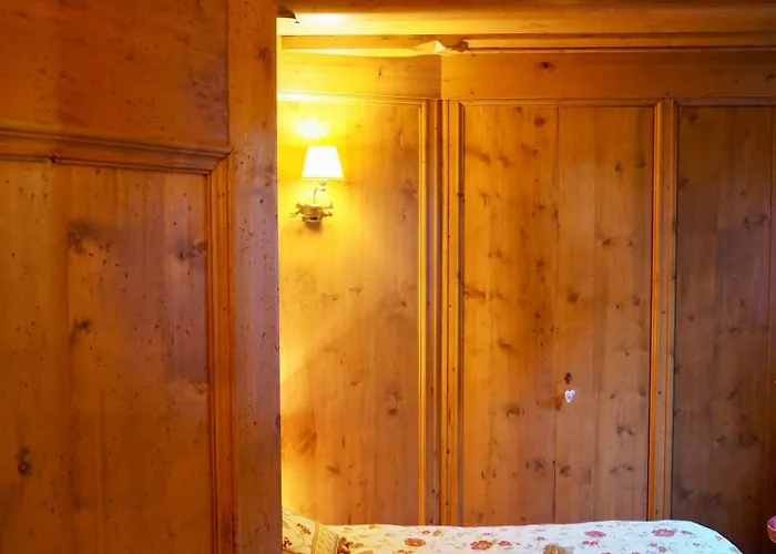 Cozy Nest Apartment *